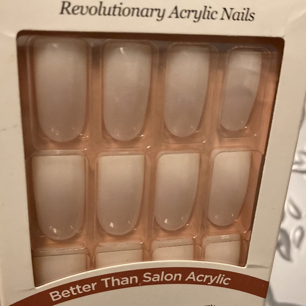 Kiss Long Length Salon Acrylic Natural Nails Kit Bundle Almond & Square Shape - Picture 3 of 10
